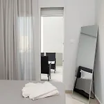 30 Roses Grey Апартаменты