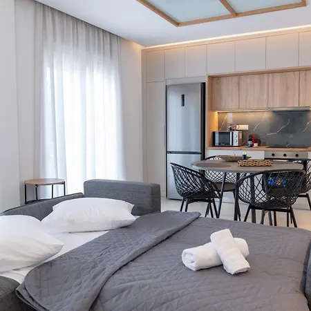 アパート 30 Roses *