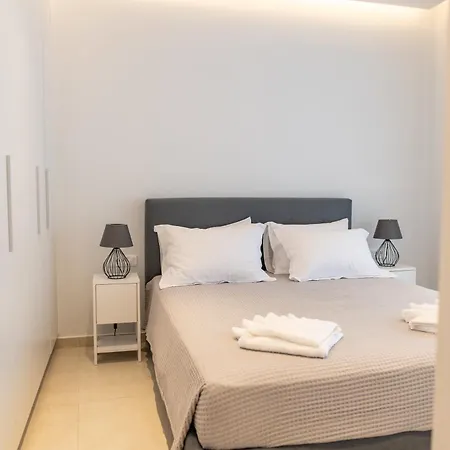 30 Roses Apartment Kos Town